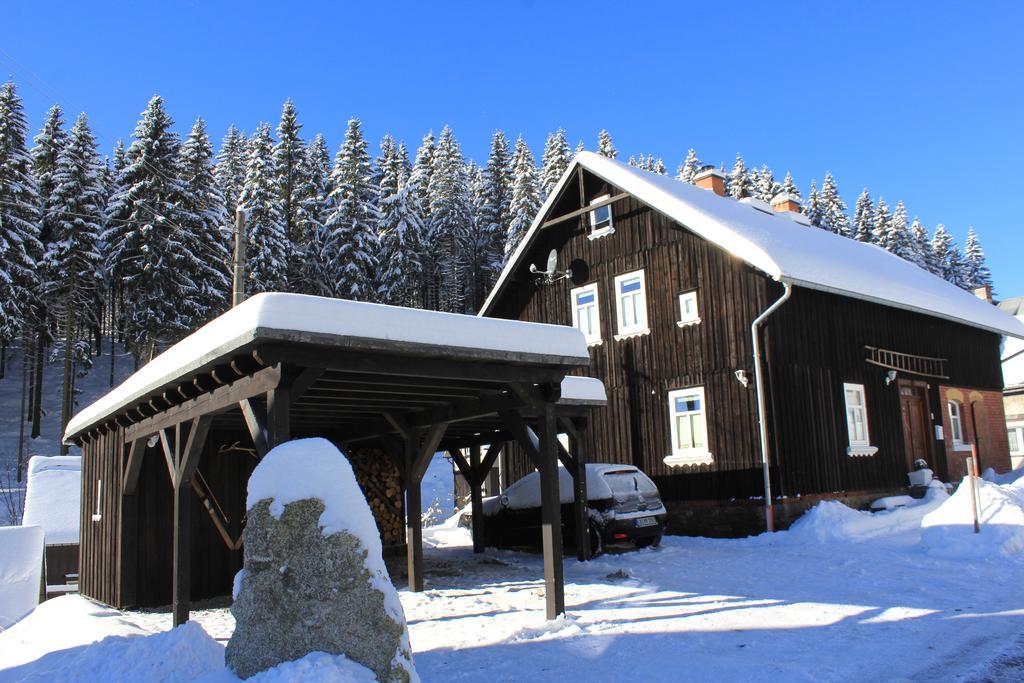 Апартаменти Ferienhaus Anno Dazumal, Wie Zu Oma'S Zeiten Клінґенталь Екстер'єр фото